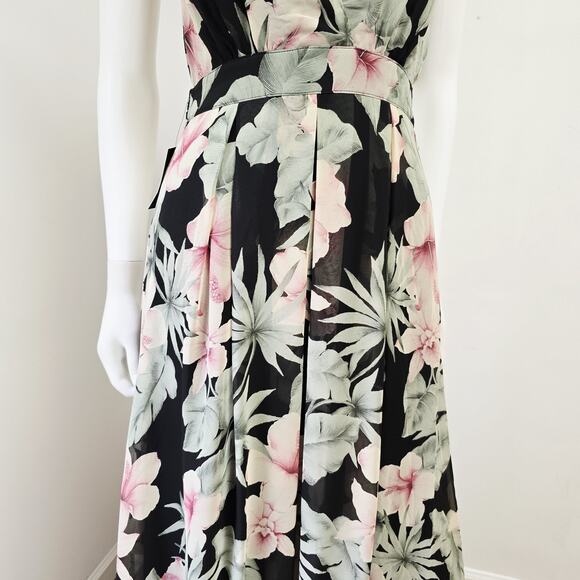 Lulus Maxi Dress Small Womens Love Interest Black Floral Flowy V-Neck Lined NWOT - Picture 4 of 16